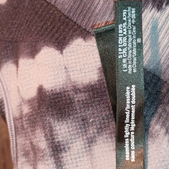 Victoria Secret Pink Sport bra Seamless lightly lined Small Tie-dye blac… - Picture 6 of 10